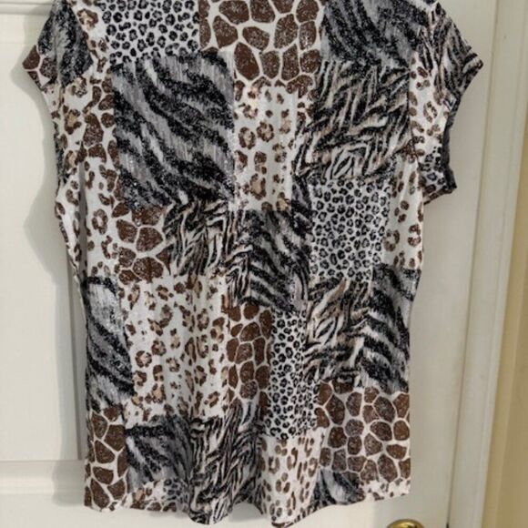 Emily Daniels Knit Top Animal Patchwork Sz M Retail $42 - Picture 3 of 4